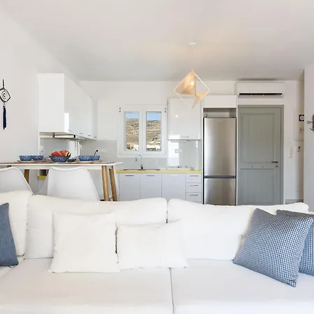 Helen Front Luxury Kastrákion