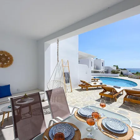 Helen Front Luxury Villa