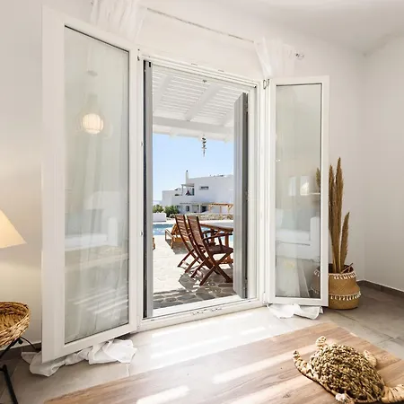 Villa Helen Front Luxury