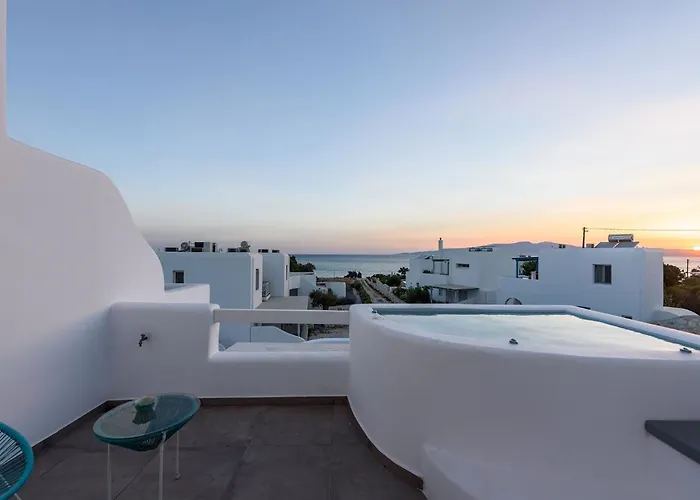 Helen Front Luxury Villa