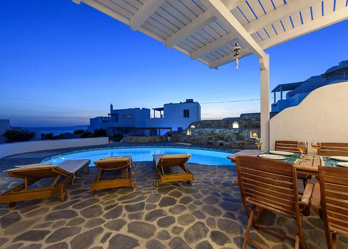 Villa Helen Front Luxury