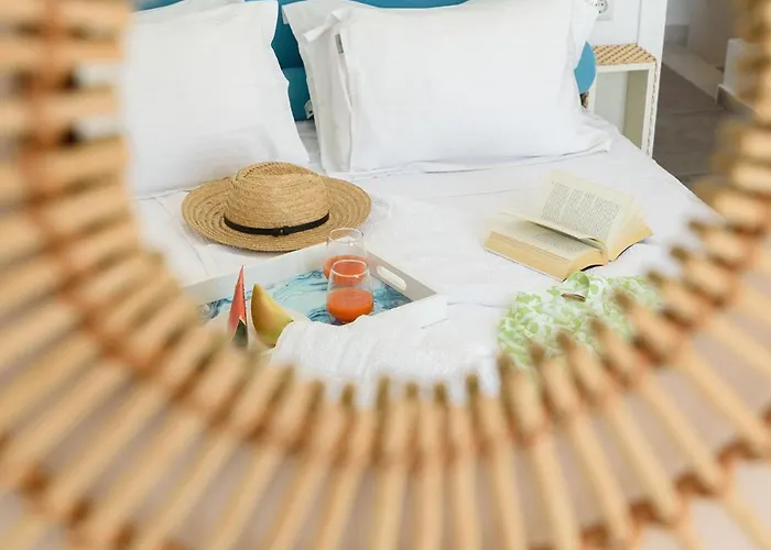 Helen Front Luxury Villa